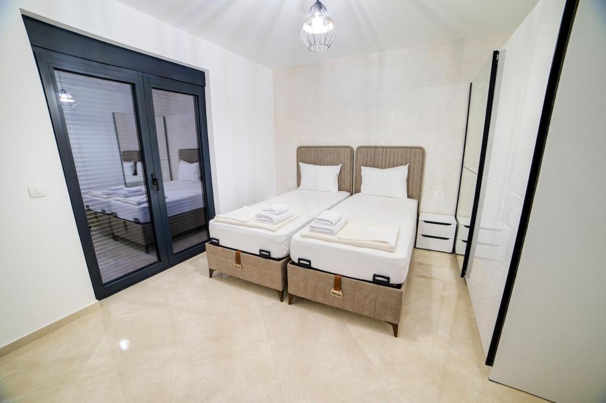 Villa Jelena With Private Pool - Lapcici Budva Exterior foto
